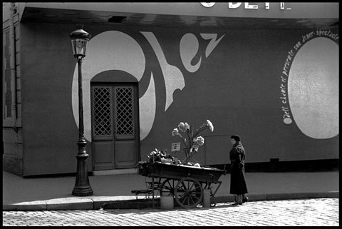 THE NEW YORK TIMES - A Bygone Era of Big City Life — Fred Stein